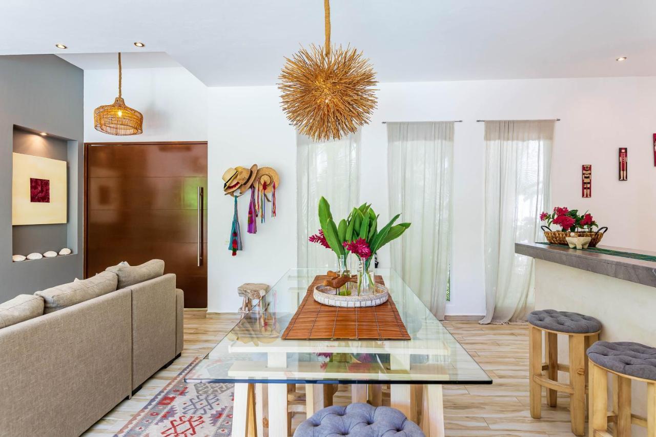 Chic & Mexican Villa, A True Oasis Pool, Security 툴룸 외부 사진
